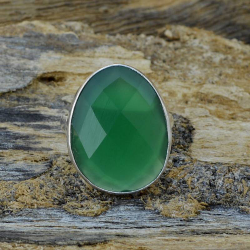 Handgefertigter Grüner Onyx Ring Bezel Set Sterling Silber, August Geburtsstein Handgefertigter Grüner Onyx Ring Bezel Set Sterling Silber, August Geburtsstein von Antragemsnjewels