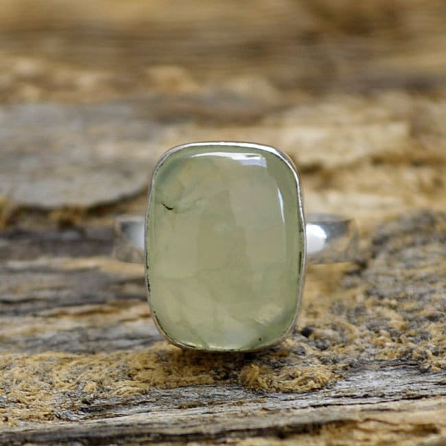 Kissen Grüner Prehnit Ring Moderner 925 Sterling Silber Edelstein Ring Kissen Grüner Prehnit Ring Moderner 925 Sterling Silber Edelstein Ring von Antragemsnjewels