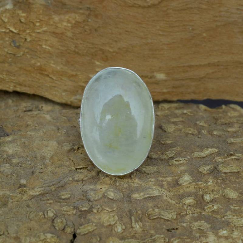 Oval Aquamarine Ring Artisan Sterling Silber Edelsteinschmuck Oval Aquamarine Ring Artisan Sterling Silber Edelsteinschmuck von Antragemsnjewels