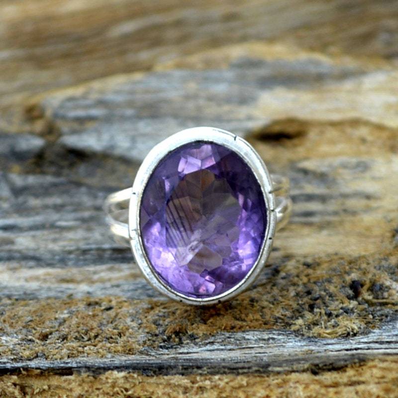 Ovaler Amethyst-Ring 925 Sterlingsilber, Februar Geburtsstein von Antragemsnjewels