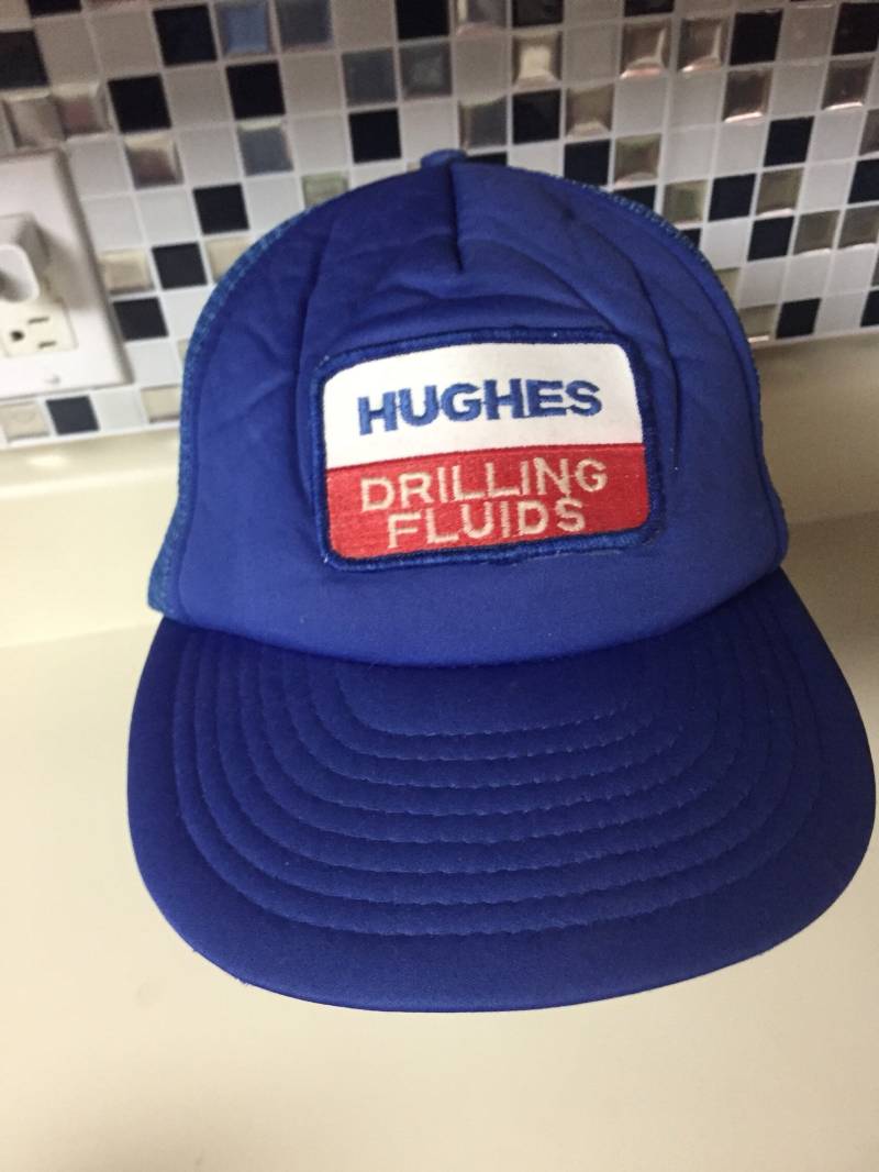 Jahrgang Blau Trucker Mütze Hughes Bohren Flüssigkeiten von Antweakin