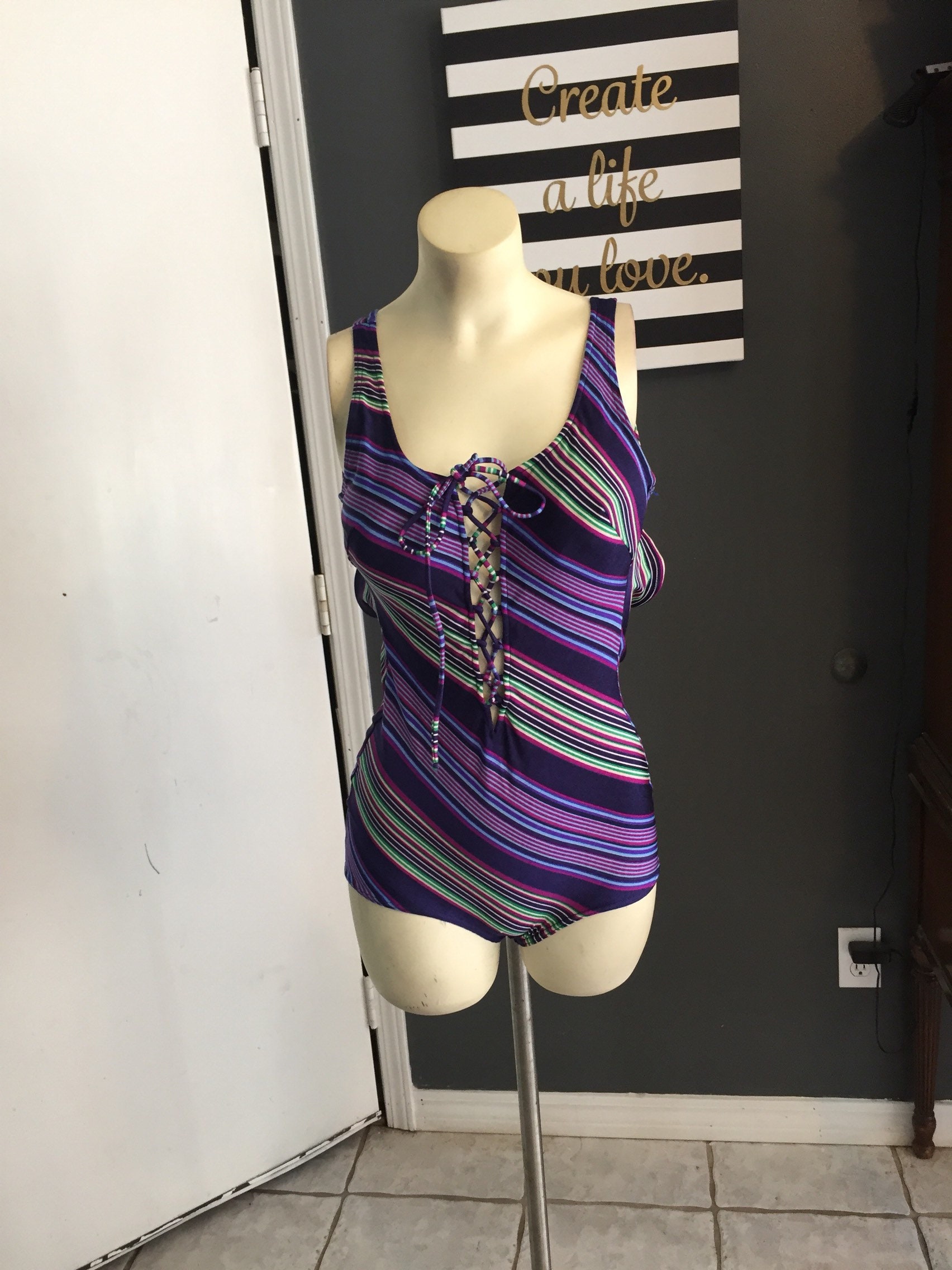 Jahrgang Gottex Streifen Ein Stück Schwimmen Größe 12 von Antweakin