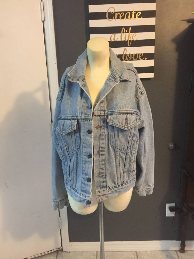 Jahrgang Levis Trucker Jean Jacke Größe S Hard Rock Logo Used Look von Antweakin