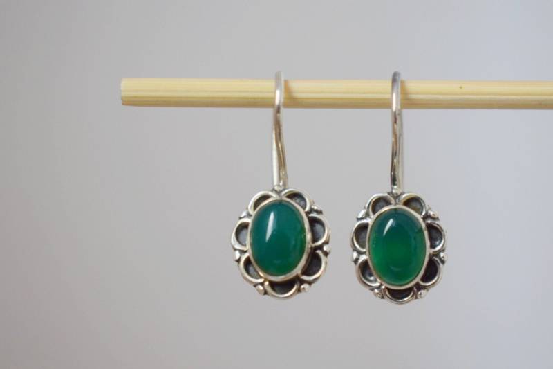 Grüner Onyx Ohrringe, 925 Sterling Silber, Blumen Unikat Edelstein, Naturstein Muttertag Geschenk Schmuck von Anvira10