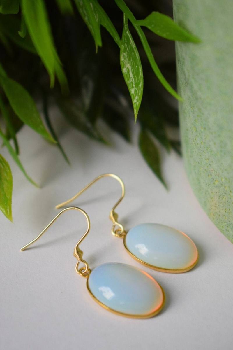 Ohrringe Opalith, Mondstein Hängeohrringe Tropfen, Regenbogen Edelstein, 18K Vergoldete Edelstahl Ohrhänger, Geschenk Hochzeit Schmuck von Anvira10