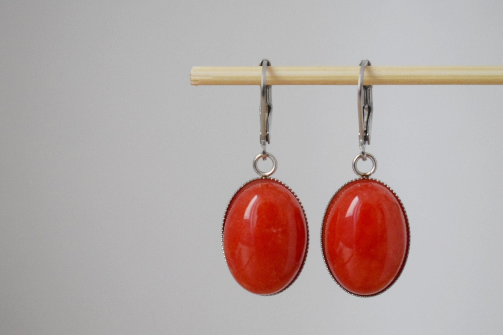 Orange Jade Ohrringe, Muttertag Geschenk, Edelstein Creolen Hängeohrringe, Boho Ohrschmuck, Unikat Geschenk Für Beste Freundin von Anvira10