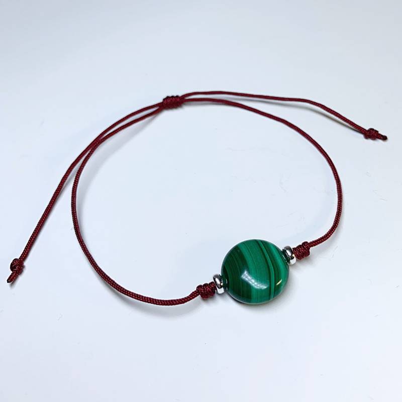 Armband Mit Malachit Naturstein, 925 Silber Elemente Und Nylon Kordel Armband Mit Malachit Naturstein, 925 Silber Elemente Und Nylon Kordel von AnyramJewellery