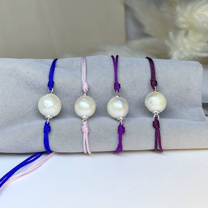 Baroque Perle 9 Mm, 925 Silber Elemente Armband, Nylon Kordel Baroque Perle 9 Mm, 925 Silber Elemente Armband, Nylon Kordel von AnyramJewellery