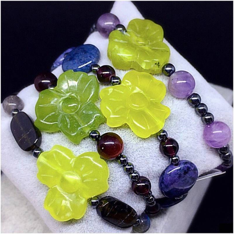 Blumen Armband Mit Lizardit, Achat Hämatit Und Perlen, Elastisch von AnyramJewellery