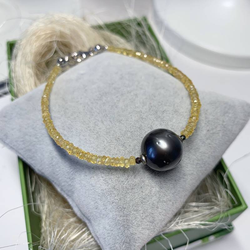 Gebsaphir Und Tahitiperle Armband 18 cm, 925 Silber Verschlüss, Ein Hingucker Gebsaphir Und Tahitiperle Armband 18 cm, 925 Silber Verschlüss, Ein Hingucker von AnyramJewellery