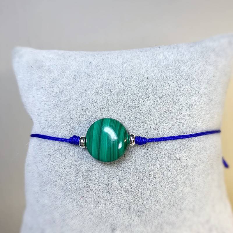 Malachit Naturstein, 925 Silber Elemente Armband Mit Nylon Kordel Malachit Naturstein, 925 Silber Elemente Armband Mit Nylon Kordel von AnyramJewellery