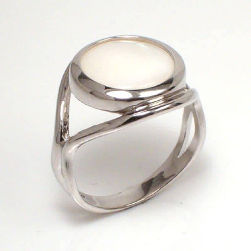 14 K White Gold Perlmutt Perle Inlay Ring von AnzorJewelry