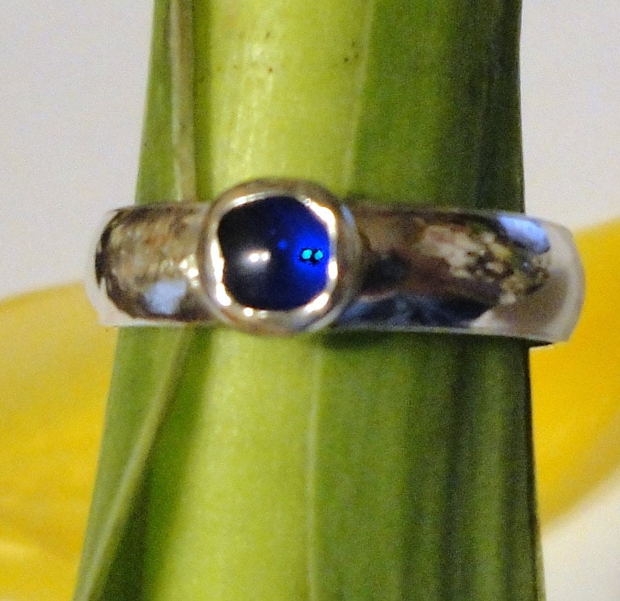 Blauer Saphir Ring - Sterlingsilber Aus Recycelten Umweltfreundlichen Quellen Labrador Geburtsstein Größe Silber September von ApacheMoon