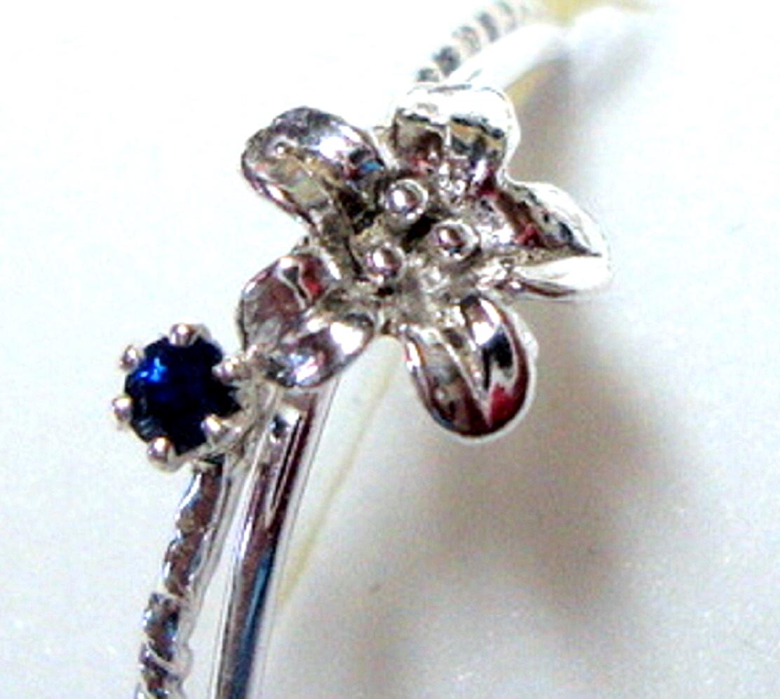 1 Kleiner Blumen Ring Aus 925 Sterling Silber Umweltfreundlich Hergestellt - in Ihrer Größe Brautjungfer Hochzeit 1 Kleiner Blumen Ring Aus 925 Sterling Silber Umweltfreundlich Hergestellt - in Ihrer Größe Brautjungfer Hochzeit von ApacheMoon