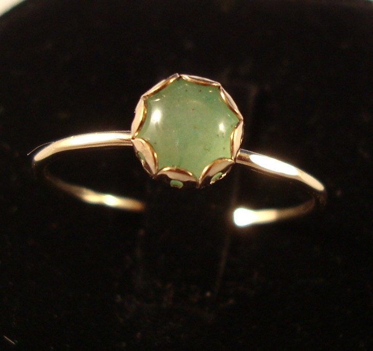 Grüner Aventurin-Ring - 14K Gold Filled Band Mit Sterlingsilber Lünette Aus Recycelten Umweltfreundlichen Quellen Hergestellt in Ihrer Größe Grüner Aventurin-Ring - 14K Gold Filled Band Mit Sterlingsilber Lünette Aus Recycelten Umweltfreundlichen Quellen Hergestellt in Ihrer Größe von ApacheMoon
