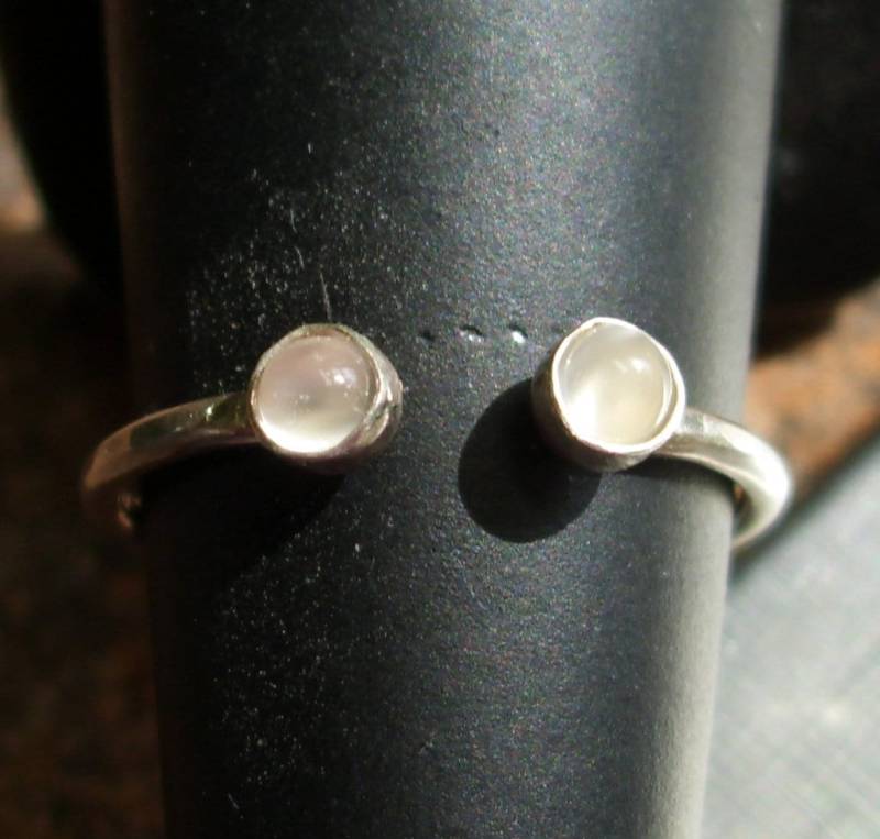 Offener Top-Ring Mondstein in .925 Solid Sterling Silber, Einfach, Ethisch, Minimal Usa Custom Ihrer Größe -3 Mm - Adjustable So Tolle Geschenkidee von ApacheMoon
