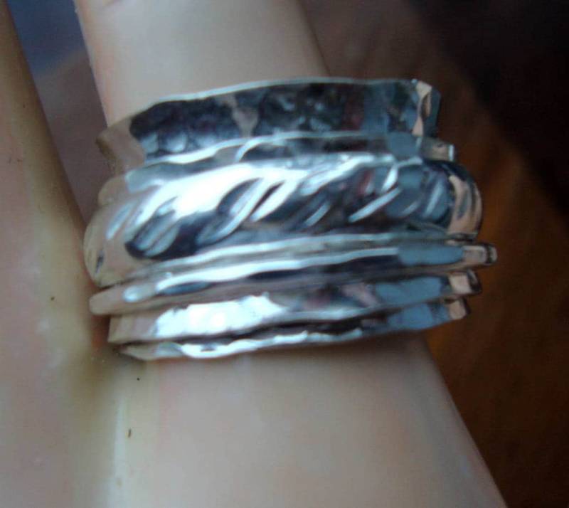 Spinner Ring - 4 Ringe | 13 Mm, 9 4.5 1.5 Mm Geschmiedet Mit Hammerschlagmuster Massiv 925 Sterling Silber Bereit Zum Versand Size von ApacheMoon