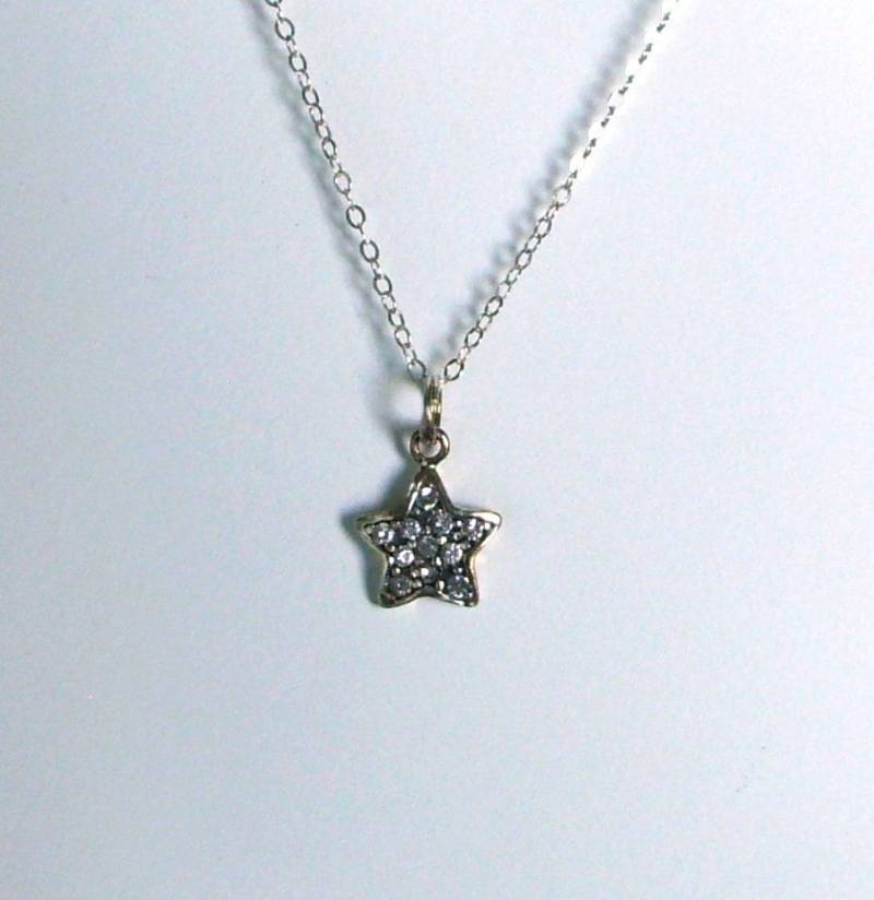 Stern Aus Massivem Sterling Silber & Kette - Umweltfreundlich 11 Swarovski Aquamarine Farbe Facettierte Steine Anhänger 10 Mm von ApacheMoon