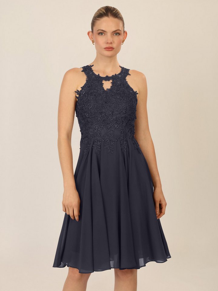 Apart Cocktailkleid mit Cut-Out-Rücken von Apart