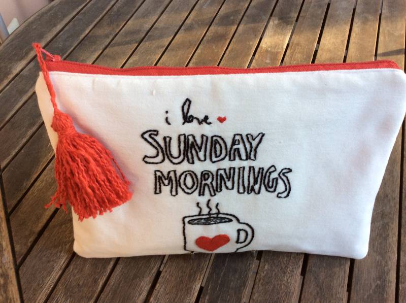 Bestickter Kaffeebeutel Sonntag Morgen Baumwolltasche von Apopsis