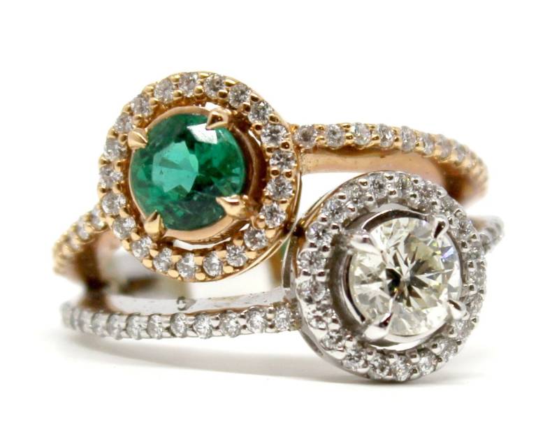 14K Natürlicher Smaragd Und Diamant Doppelter Halo-Ring in Rosé - Weißgold von Appelblom