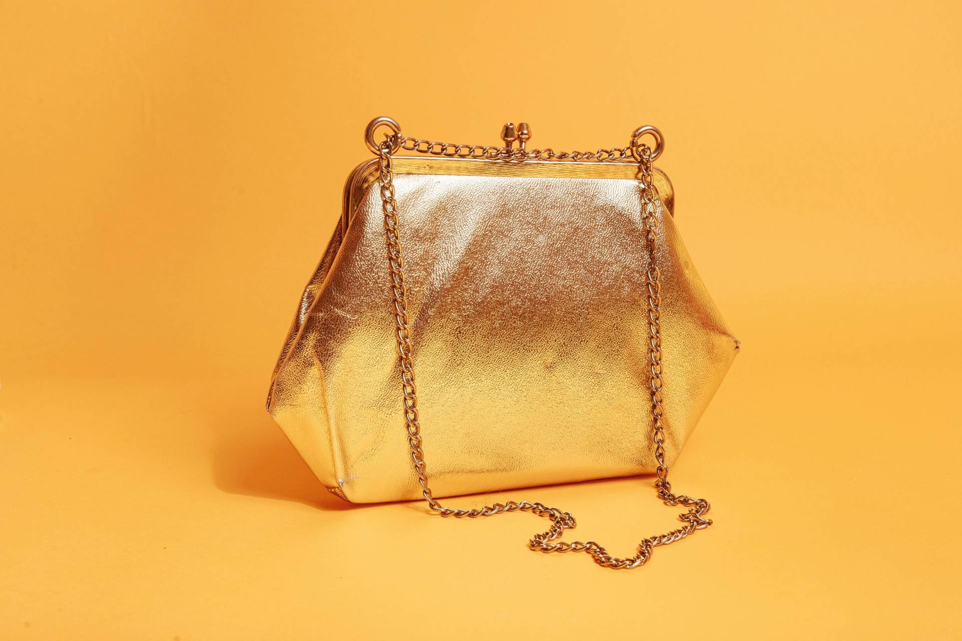 50S Gold Lame Glitzernde Geldbörse Tasche Vintage Kette Schulterriemen Nacht Clutch von AppleBranchesVintage