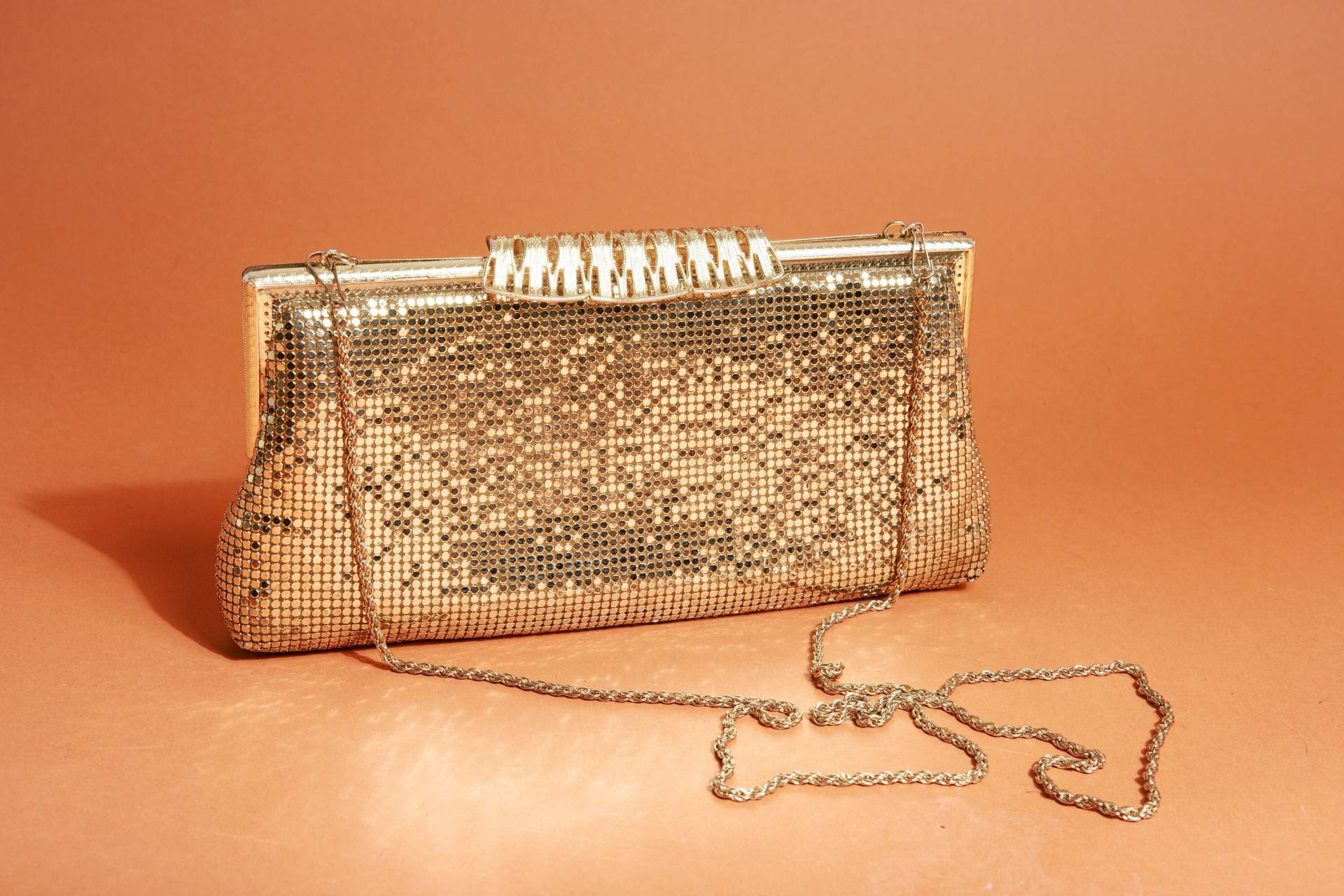 80Er Jahre Gold Statement Verschluss Mesh Abend Clutch Vintage Chainmail Formelle Geldbörse von BranchesVintage
