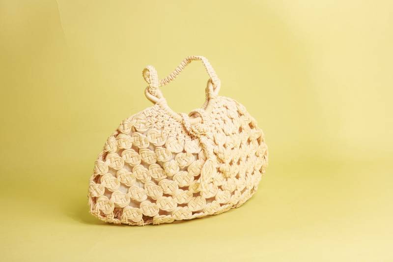 90Er Jahre Hell Beige Makramee Henkel Geldbörse Vintage Boho Clutch von BranchesVintage