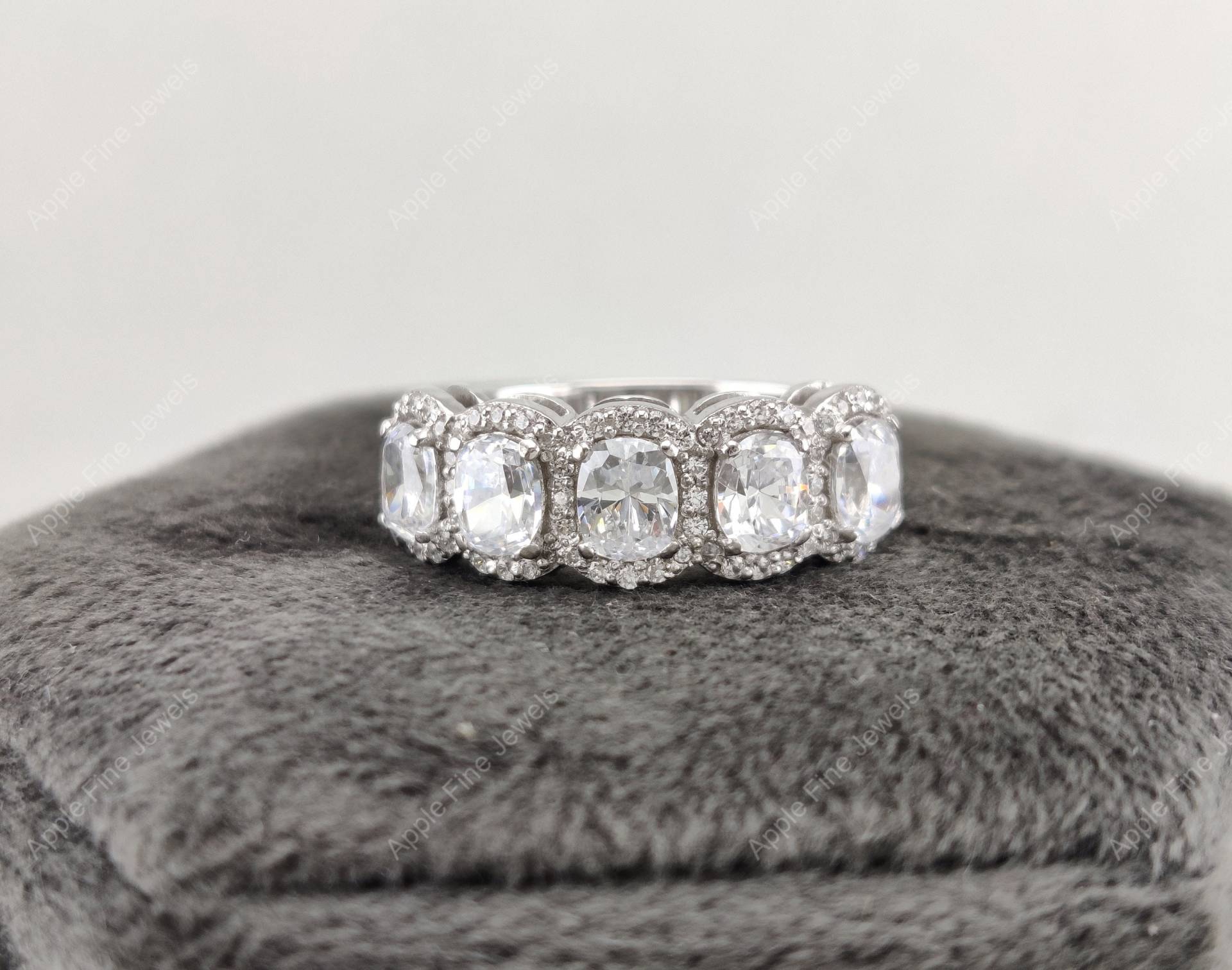 Jubiläumsbänder Für Frauen, Halbe Ewigkeit Eheringe Einzigartiges Halo Verlobungsband, 5 Stein Diamant Band, Mutter Ring von AppleFineJewels