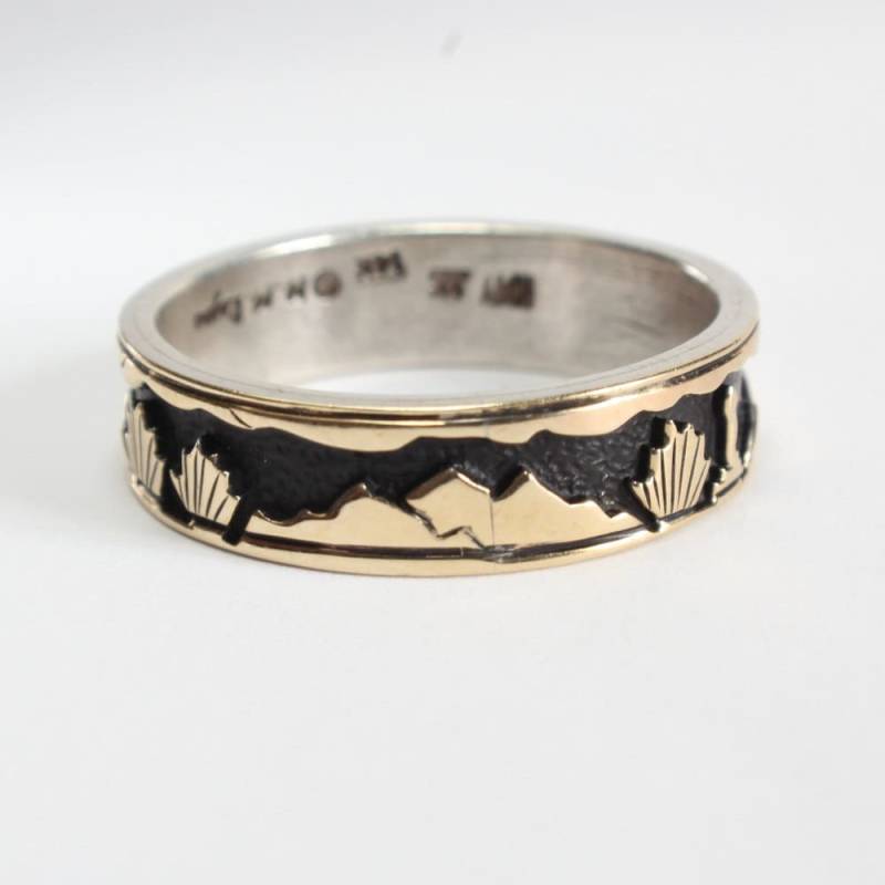 Desert Story Panorama Ring Mm Rogers 14K Gold Sterling Wüstenpanorama Größe 10.5Us Desert Story Panorama Ring Mm Rogers 14K Gold Sterling Wüstenpanorama Größe 10.5Us von Appleloosa