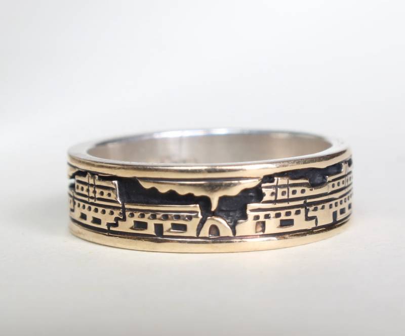 Santa Fe Adobe Panorama Ring 14K Sterling Silber Mm Rogers 11.5Us Santa Fe Adobe Panorama Ring 14K Sterling Silber Mm Rogers 11.5Us von Appleloosa