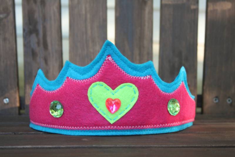 Filz-Prinzessin Krone-Perfekte Weihnachten Geschenk-Herz Strass Krone - Anpassen-Mädchen Bis Rosa Prinzessin Kostüm von ApplesauceLLC