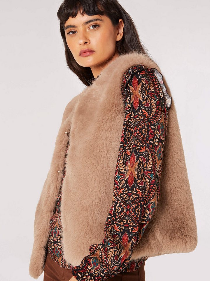 Apricot Fellimitatweste weiche Weste, mit Haken & Ösen von Apricot