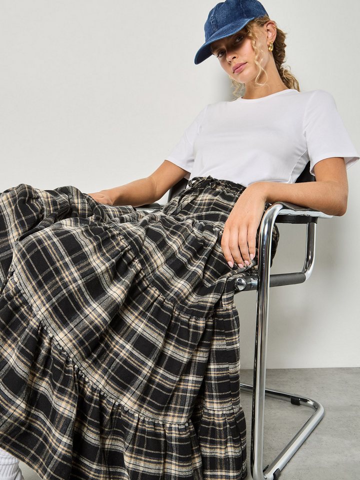 Apricot Maxirock Midirock mit Stufen von Apricot