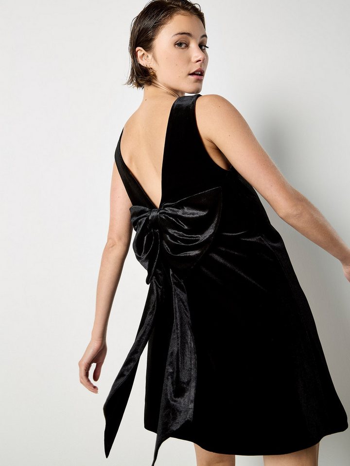 Apricot Partykleid Samtkleid mit großer Rückenschleife von Apricot