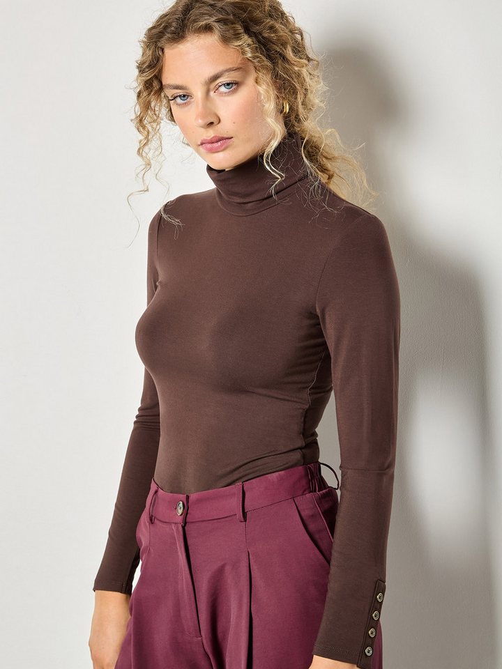 Apricot Rollkragenshirt Turtle Neck Top mit Knopfdetails von Apricot