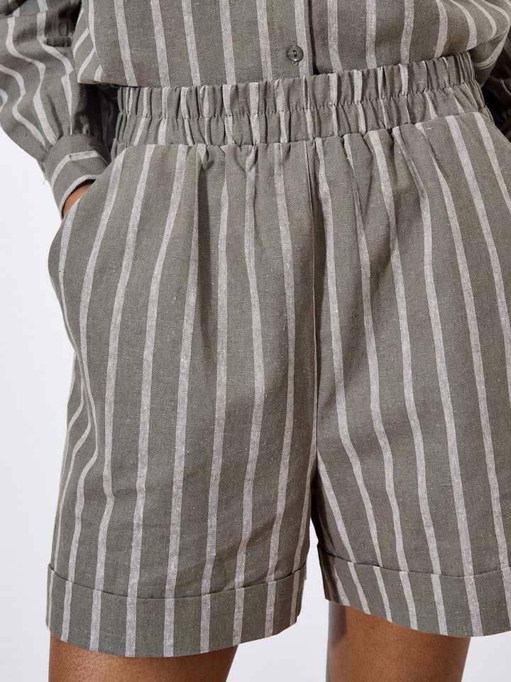 Apricot Shorts Gestreifte Shorts aus Leinenmix von Apricot