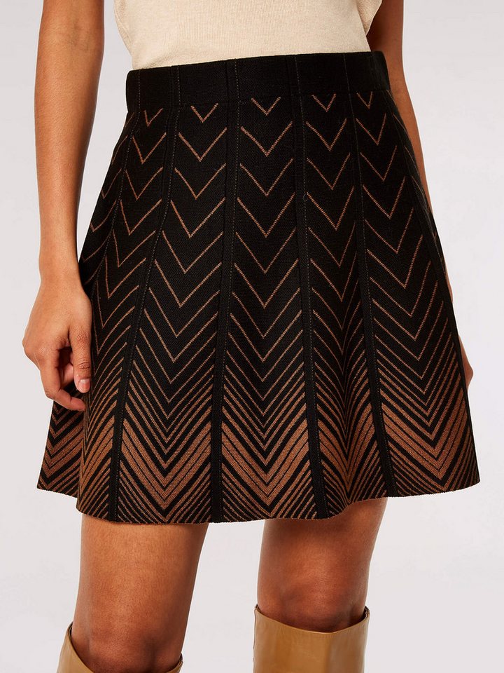 Apricot Strickrock Plissee-Minirock (1-tlg) mit Chevron-Muster von Apricot