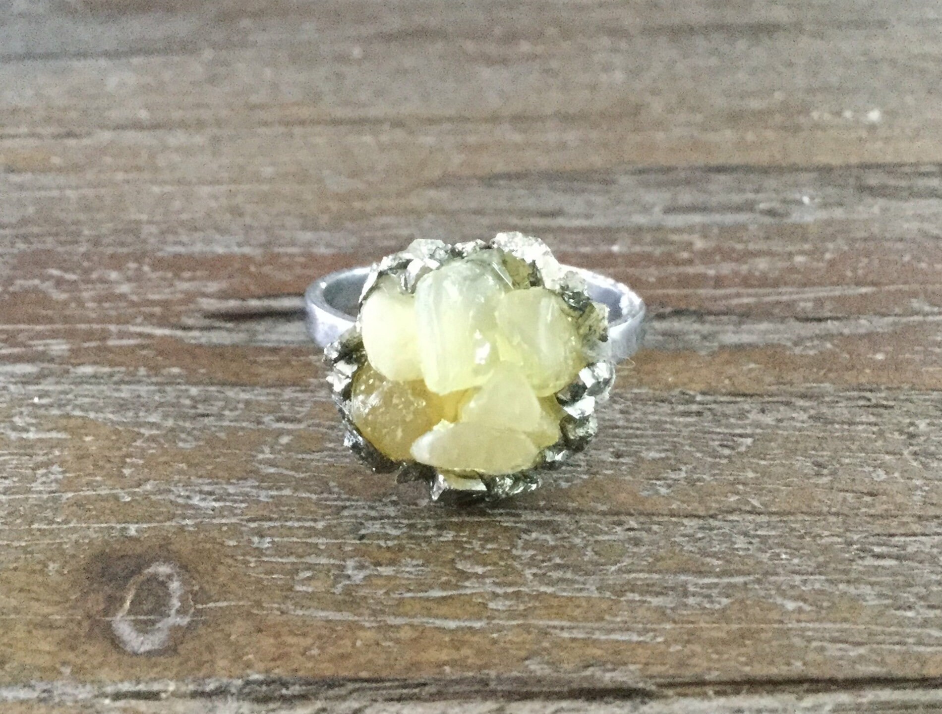 Topas Und Pyrit Edelstahl Ring - Boho Verstellbar Topas Und Pyrit Edelstahl Ring - Boho Verstellbar von AprilSueDesigns