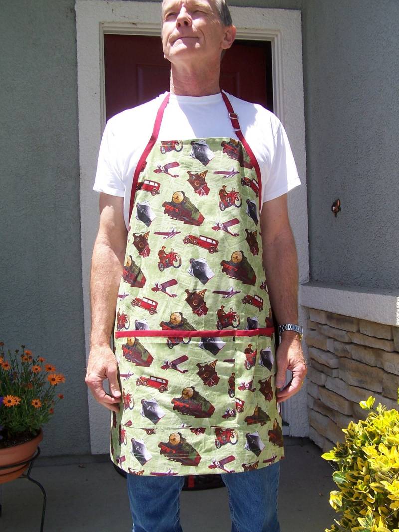 Unisex Grüne Koch Schürze, Plus Size Damen Schürze, Versandfertig Unisex Grüne Koch Schürze, Plus Size Damen Schürze, Versandfertig von AptosBeach