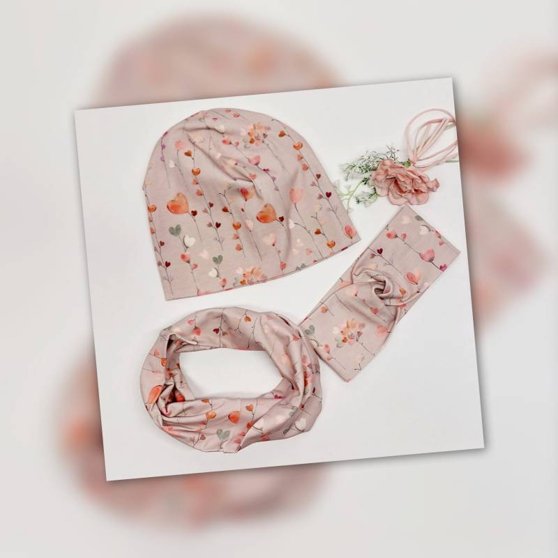 Mädchen Set Beanie Stirnband Loopschal Handmade Ku50/52 von AquarelaAccessoires