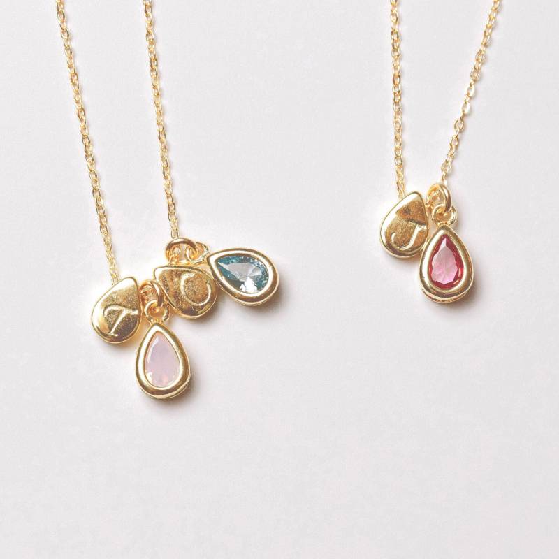 Gold Custom Mom Halskette, Gestempelte Initiale Mit Geburtsstein, Zierlicher Stammbaum Schmuck, Inspiriertes Großmutter Geschenk, Schwiegermutter von AquariaDreams