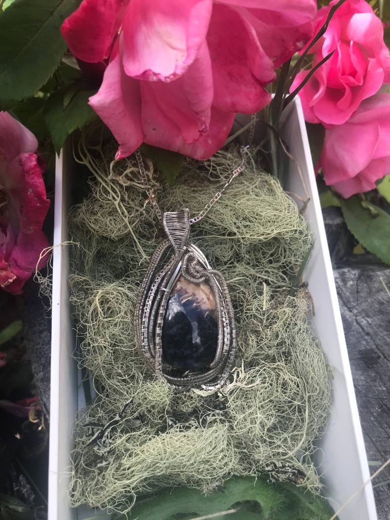 Sodalite Sterling Silber Draht Gewickelt Anhänger von AquarianRisingArt