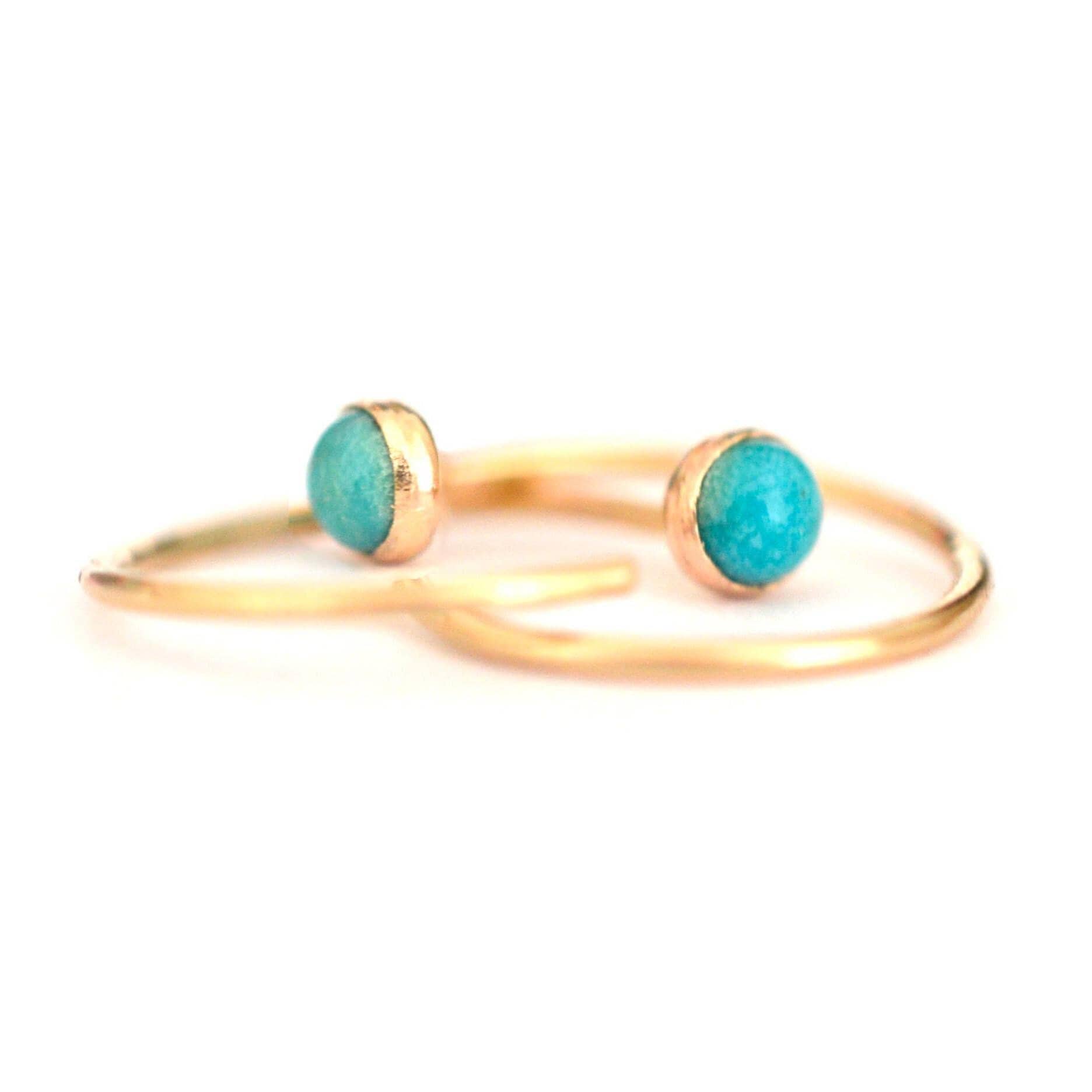 Türkis Ohrringe, Ohr Huggers, Edelstein Ohrstecker, Dezember Birthstone Schmuck Türkis Ohrringe, Ohr Huggers, Edelstein Ohrstecker, Dezember Birthstone Schmuck von AquarianThoughts