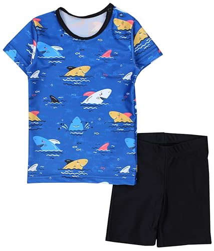 Aquarti Baby Jungen Bade-Set Zweiteiliger Kinder Badeanzug T-Shirt Badehose UV-Schutz, Farbe: Haie Orange Schwarz Blau Dunkelblau, Größe: 110 von Aquarti