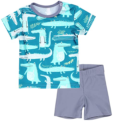 Aquarti Baby Jungen Bade-Set Zweiteiliger Kinder Badeanzug T-Shirt Badehose UV-Schutz, Farbe: Krokodile Blau/Grau, Größe: 110 von Aquarti