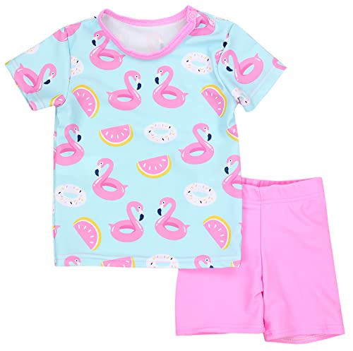 Aquarti Baby Mädchen Zweiteiler Kinder Badeanzug Bade-Set Bade T-Shirt Badehose UV-Schutz, Farbe: Flamingos Hellgrün/Rosa, Größe: 110 von Aquarti