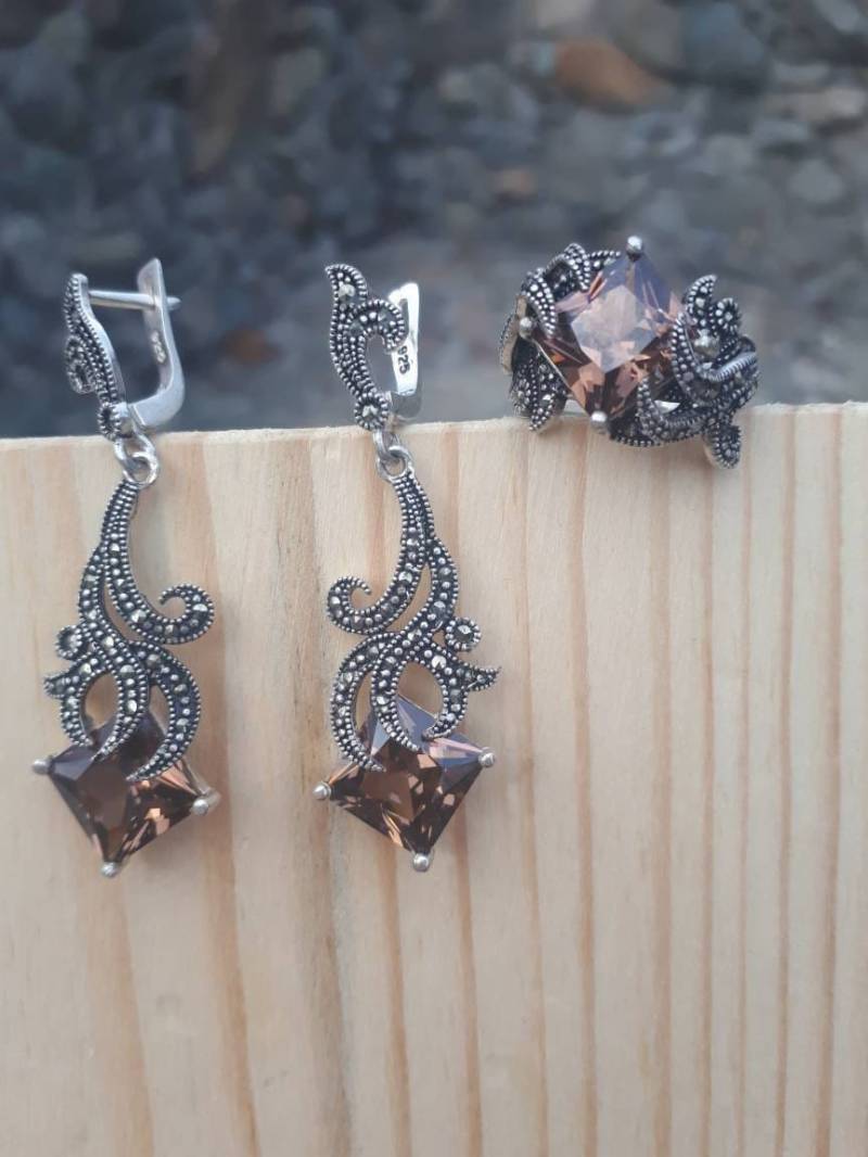 Imperial Topas Ohrringe Markasit Schmuck Smokey Ring Partyschmuck Silber Trasparent Edelsteinschmuck Braun Abend Imperial Topas Ohrringe Markasit Schmuck Smokey Ring Partyschmuck Silber Trasparent Edelsteinschmuck Braun Abend von ArMatSilver