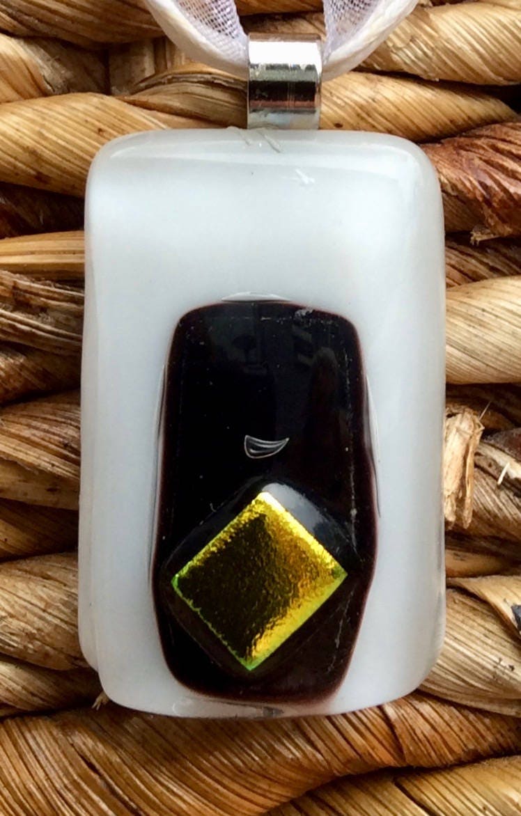 Erstaunliche Einzigartige Handgemachte Geschmolzenem Glas Anhänger von ArTreeDesign