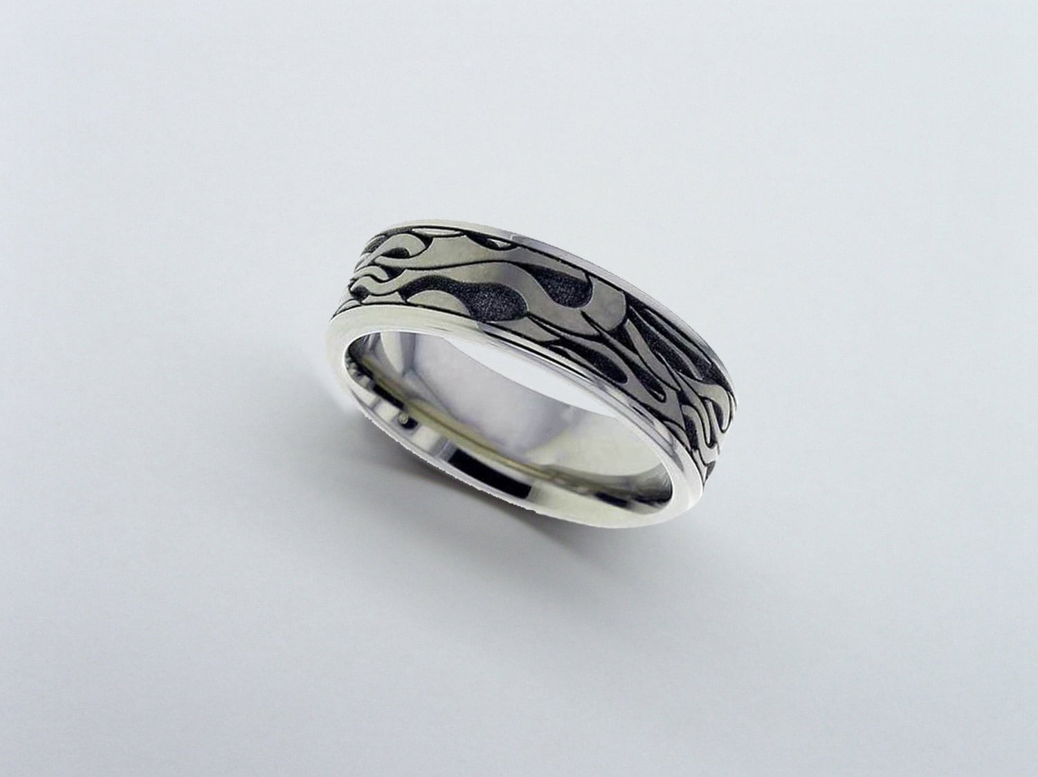 Flamme Titan Band, Komfort Fit Ehering, Unisex Personalisierte Band von ArahJamesTitanium